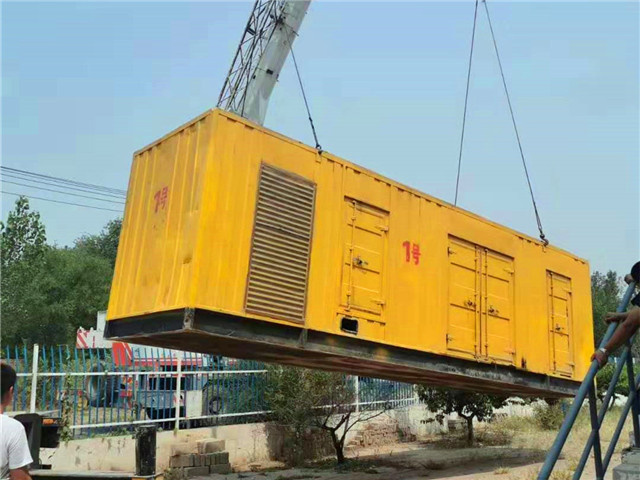 自贡300KW柴油发电机组油耗是多少？
