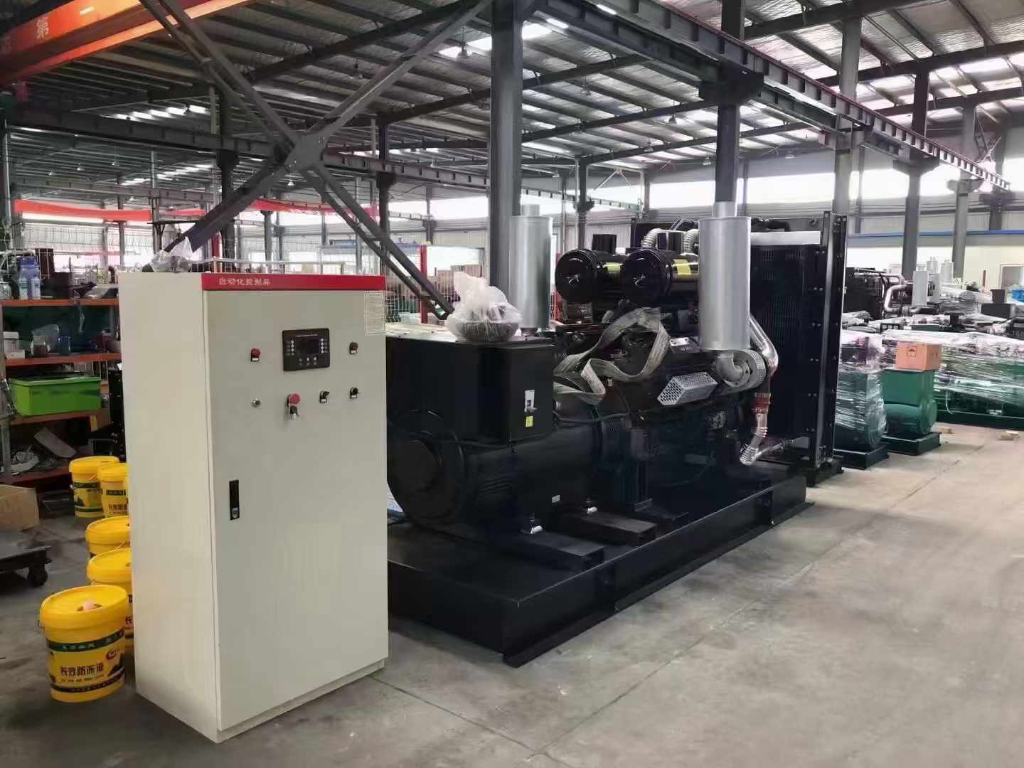 自贡柴油发电机运行时的噪音和振动水平如何？