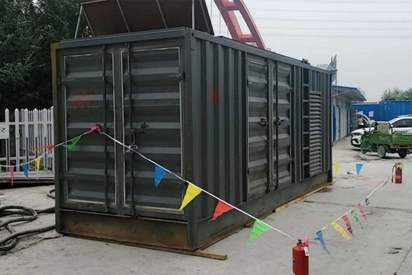 自贡发电机租赁空气滤清器多久更换一次?