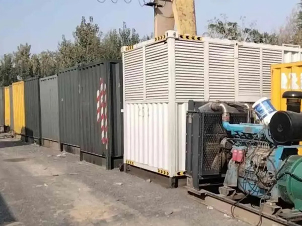 自贡200KW柴油发电机机组每小时油耗是多少?